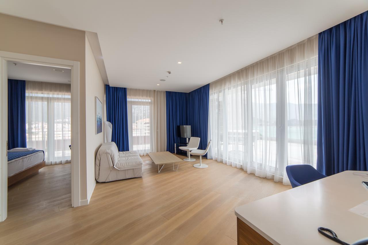 Hotel Adria Budva Zewnętrze zdjęcie