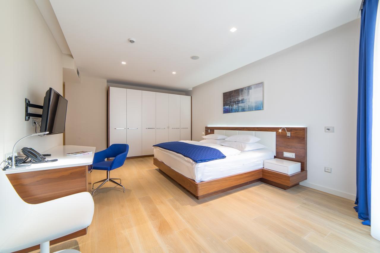 Hotel Adria Budva Zewnętrze zdjęcie