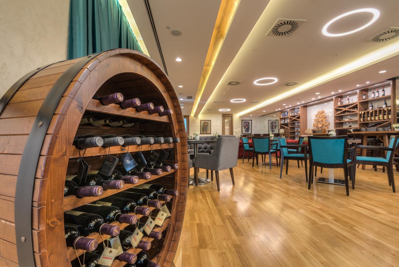 Hotel Adria Budva Zewnętrze zdjęcie